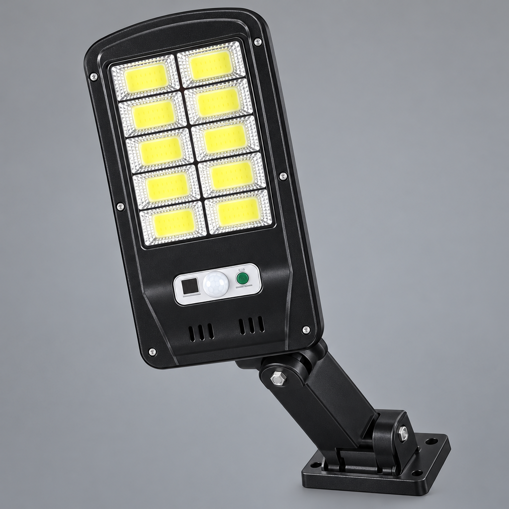 Pack 3 Focos Solares LED con Sensor de Movimiento - en uso - Iron Oak Chile