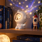 Proyector Astronauta Sentado - vista 4 - Iron Oak Chile